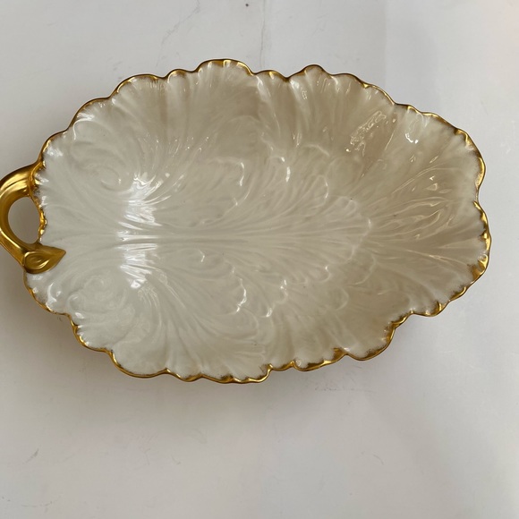 Vintage Lenox Embossed Large Leaf Serving Tray - 13.5” - Picture 2 of 11